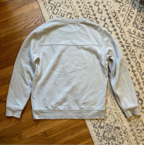 EVERLANE Men’s Crewneck Sweatshirt - Picture 2 of 5